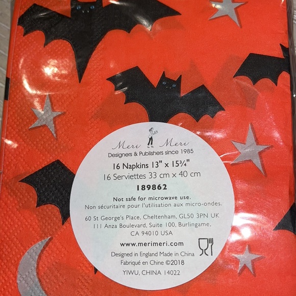 Meri Meri Bats Napkins and Plates - Picture 3 of 8